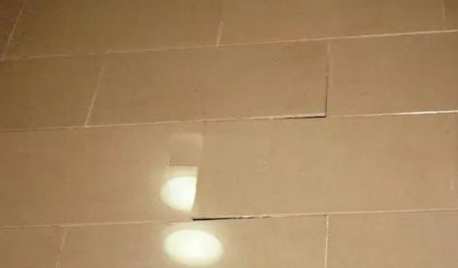 防水涂料厂家,刚性防水材料,瓷砖背胶使用,瓷砖胶粘结剂,聚合物防水浆料使用,朗凯奇防水