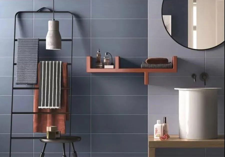 卫生间防水涂料,瓷砖胶,美缝剂,卫生间做防水,瓷砖美缝剂,朗凯奇