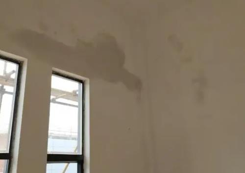 家里内墙会渗水是什么原因造成的? 内墙防水涂料,防水材料