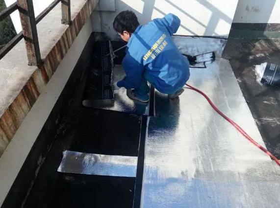 阳台防水防漏,防水涂料厂家,防水材料,朗凯奇